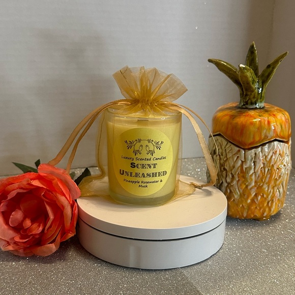 NEW- PINEAPPLE ROSEWATER & MUSK: SCENT UNLEASHED, LUXURY HAND POURED CANDLES. - Picture 6 of 6